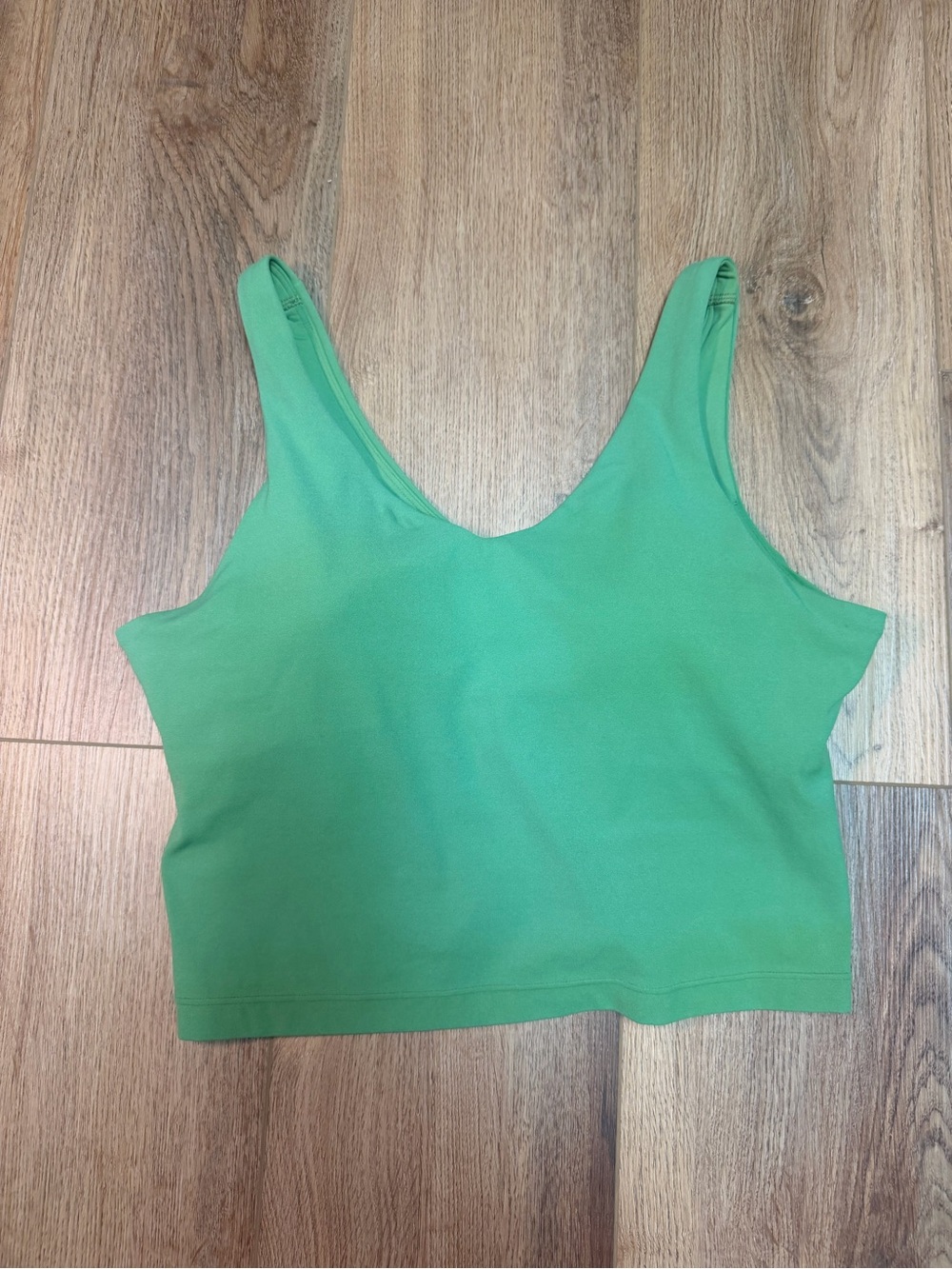 Athleta Transcend V Neck Crop Sports Bra Green Large Built In Bra Removable Pads